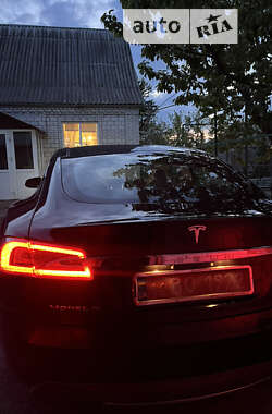 Лифтбек Tesla Model S 2013 в Белой Церкви