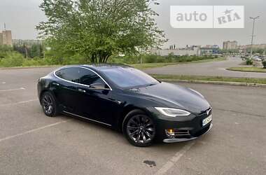 Лифтбек Tesla Model S 2020 в Кривом Роге