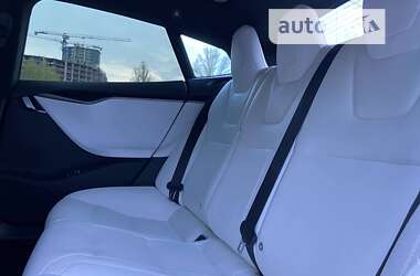 Ліфтбек Tesla Model S 2019 в Києві