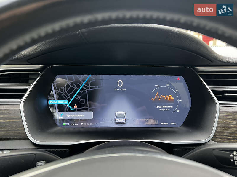Ліфтбек Tesla Model S 2015 в Харкові