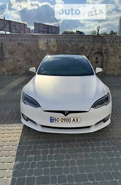 Ліфтбек Tesla Model S 2020 в Тернополі