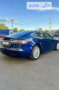 Лифтбек Tesla Model S 2017 в Одессе