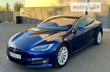 Лифтбек Tesla Model S 2017 в Одессе