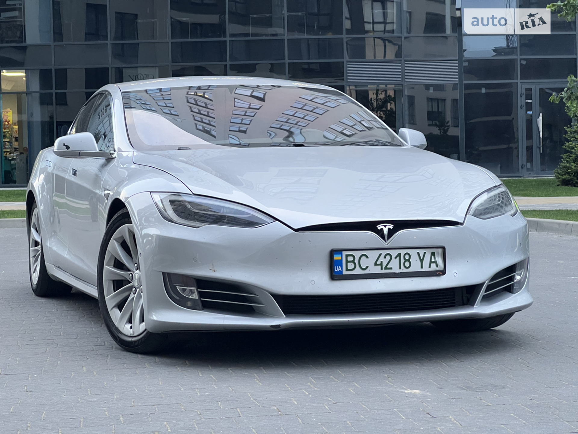 2016 Tesla Model S - мініатюра 2