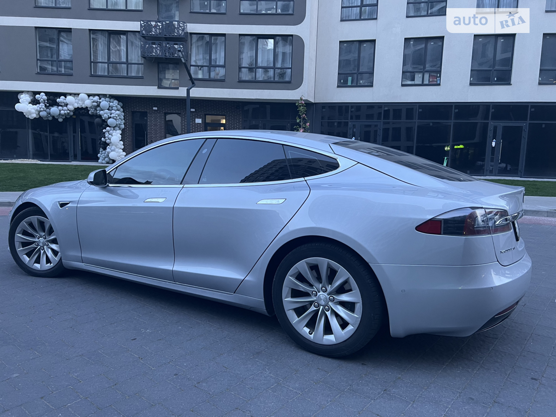 2016 Tesla Model S - мініатюра 11