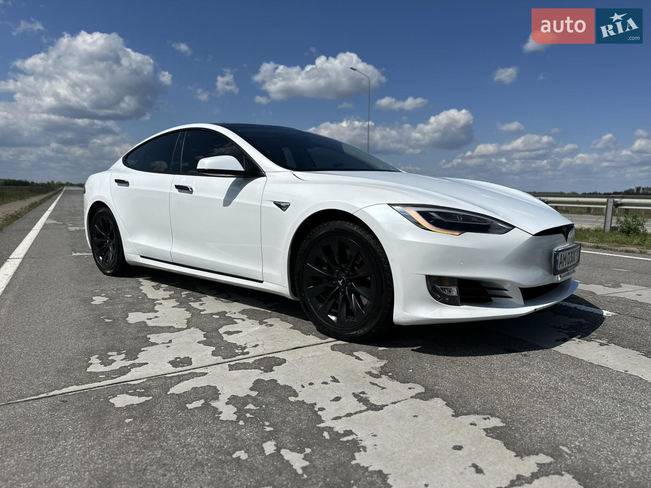 2017 Tesla Model S - мініатюра 16