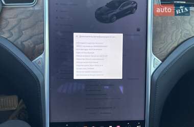 Лифтбек Tesla Model S 2017 в 