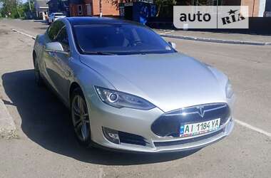 Ліфтбек Tesla Model S 2013 в Борисполі