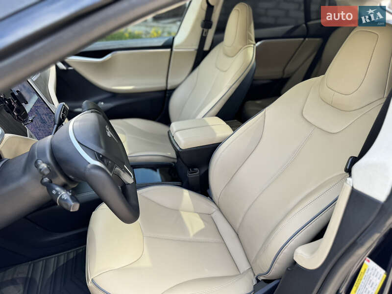 Лифтбек Tesla Model S 2013 в Житомире