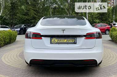 Ліфтбек Tesla Model S 2021 в Львові