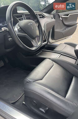 Лифтбек Tesla Model S 2018 в 