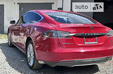 Лифтбек Tesla Model S 2013 в Житомире