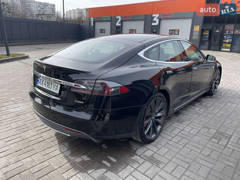 Лифтбек Tesla Model S 2014 в Харькове