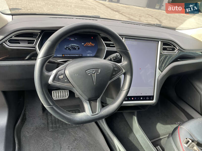 Лифтбек Tesla Model S 2014 в Харькове