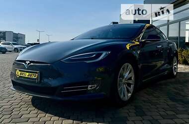 Ліфтбек Tesla Model S 2018 в Мукачевому