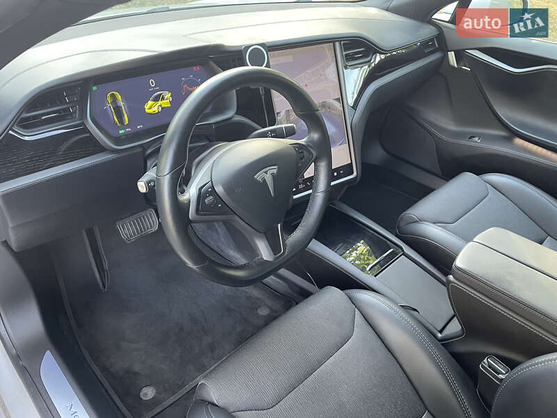 Ліфтбек Tesla Model S 2018 в Василькові