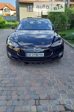 Лифтбек Tesla Model S 2014 в Черновцах