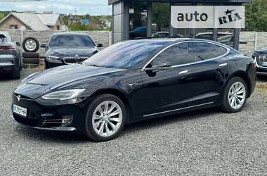 Лифтбек Tesla Model S 2019 в Хмельницком
