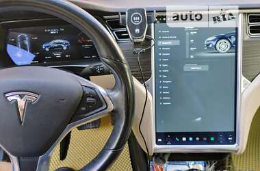 Ліфтбек Tesla Model S 2015 в Чемерівцях фото 27 Ліфтбек Tesla Model S 2015 в Чемерівцях