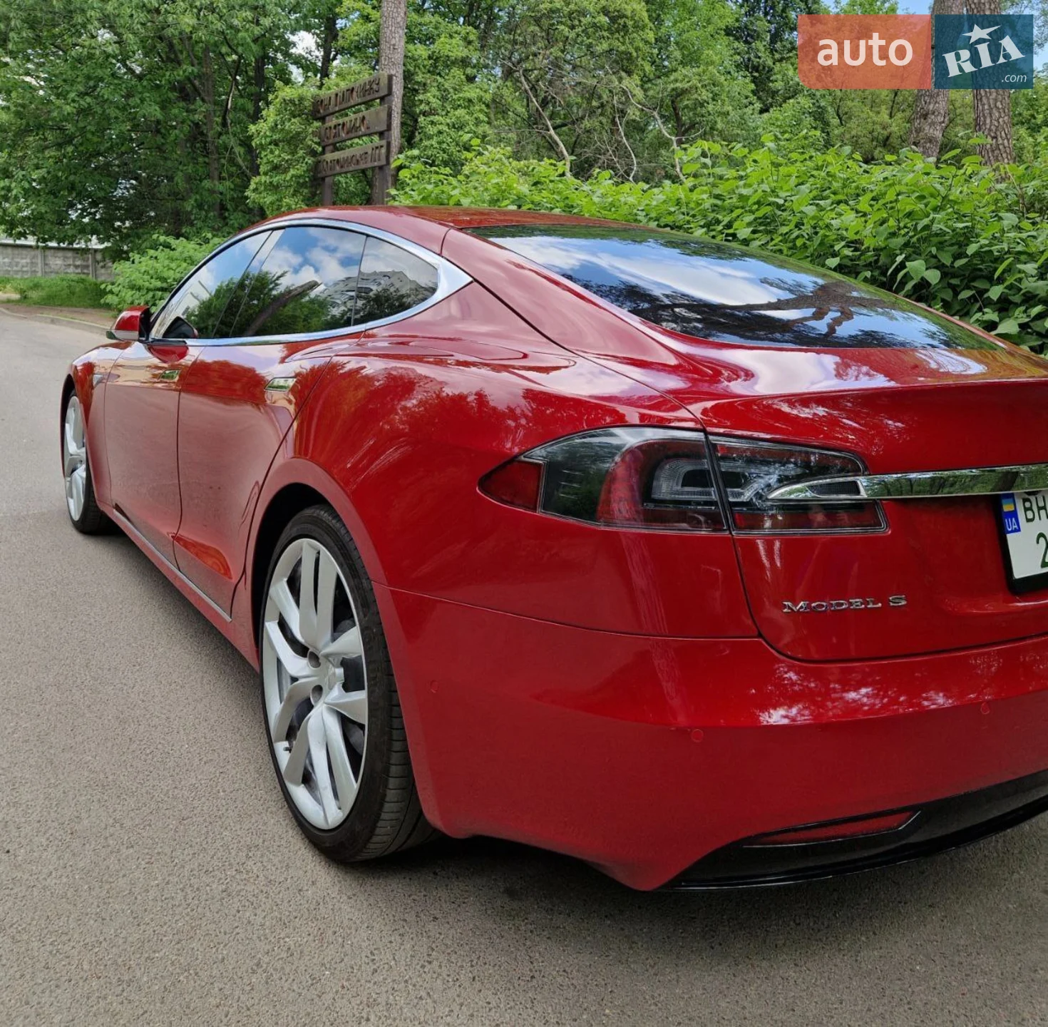 2016 Tesla Model S - мініатюра 9