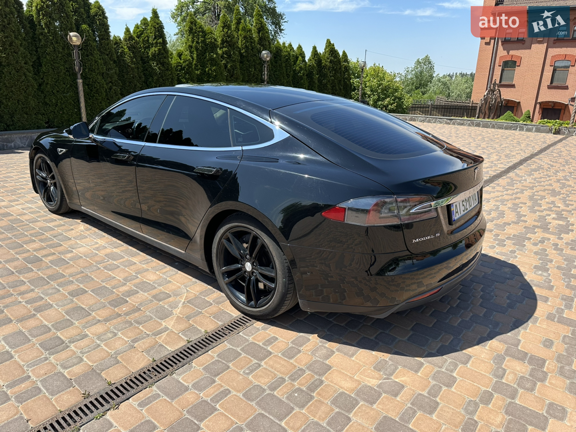 2014 Tesla Model S - мініатюра 3