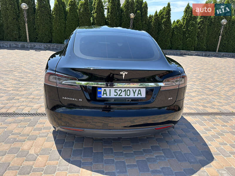 Лифтбек Tesla Model S 2014 в Белой Церкви фото 7 Лифтбек Tesla Model S 2014 в Белой Церкви