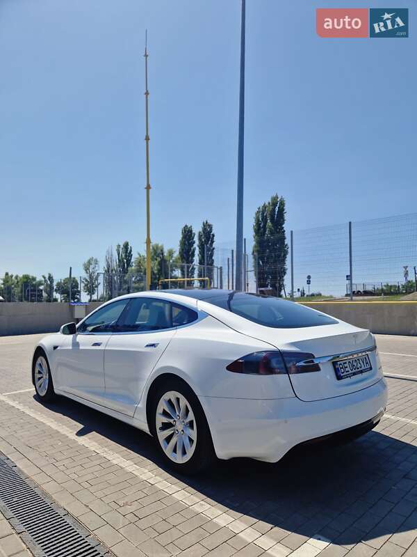 Ліфтбек Tesla Model S 2019 в Первомайську фото 6 Ліфтбек Tesla Model S 2019 в Первомайську