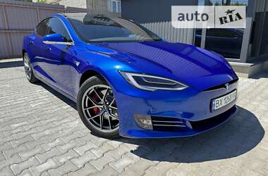 Лифтбек Tesla Model S 2018 в Славуте