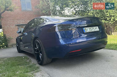 Лифтбек Tesla Model S 2018 в Полтаве