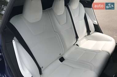 Ліфтбек Tesla Model S 2017 в Києві