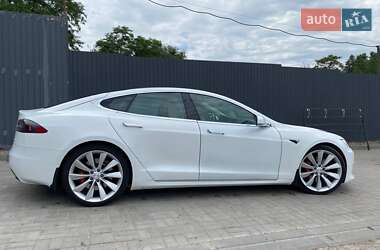 Ліфтбек Tesla Model S 2017 в Запоріжжі