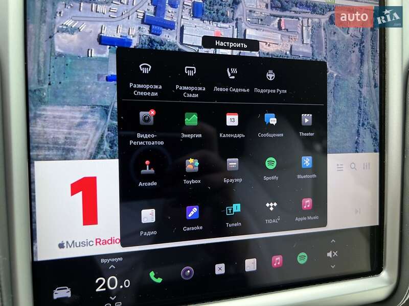 Лифтбек Tesla Model S 2018 в Львове