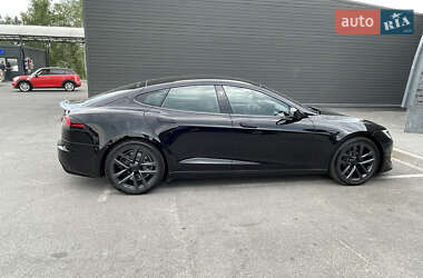 Ліфтбек Tesla Model S 2022 в Дніпрі