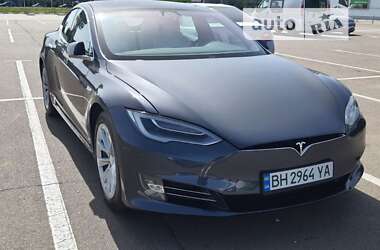 Лифтбек Tesla Model S 2017 в Одессе