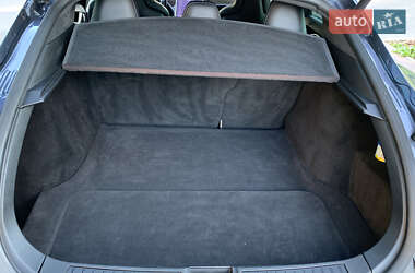 Лифтбек Tesla Model S 2016 в 