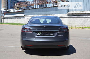 Ліфтбек Tesla Model S 2020 в Києві