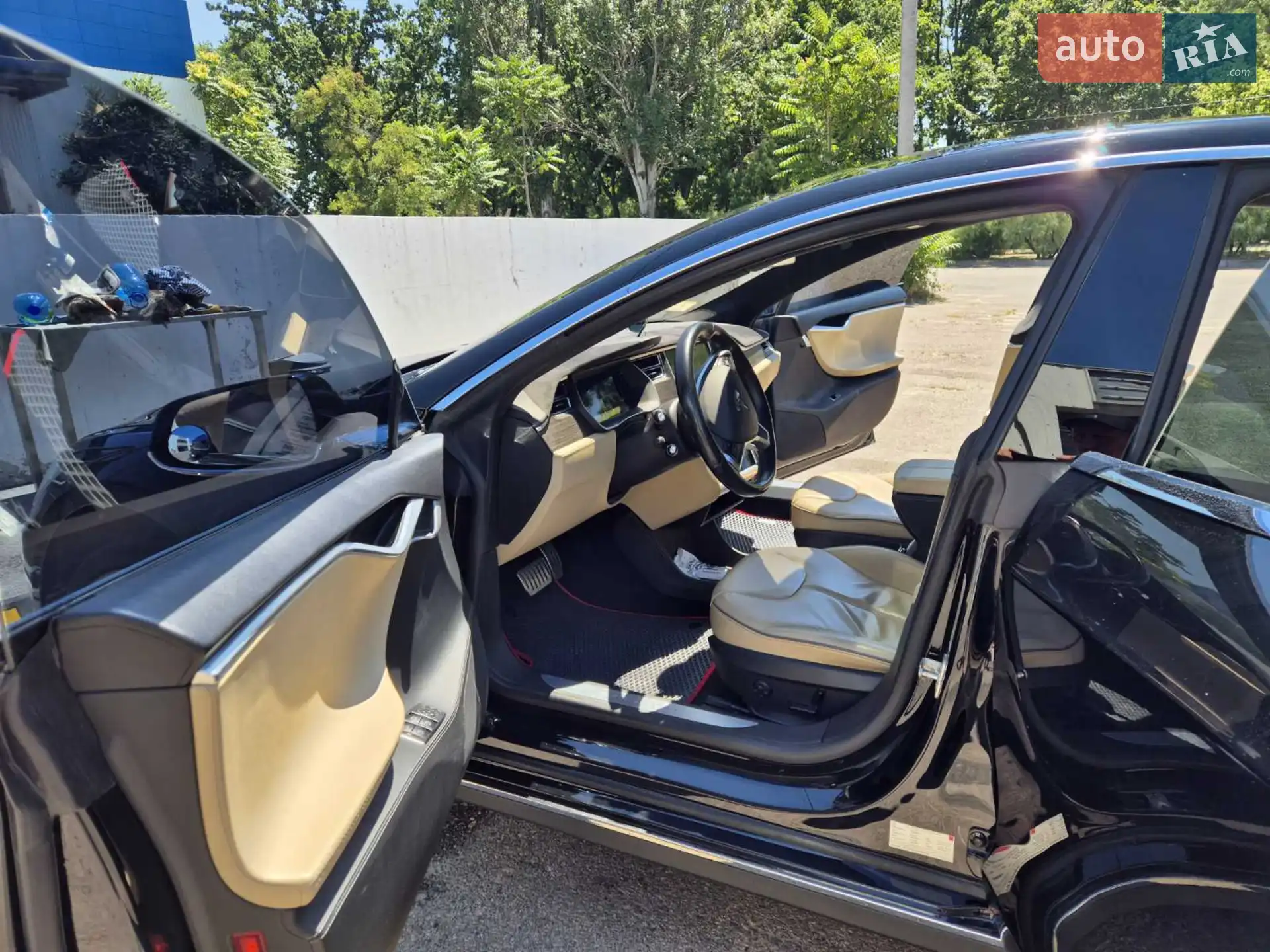 2014 Tesla Model S - мініатюра 13