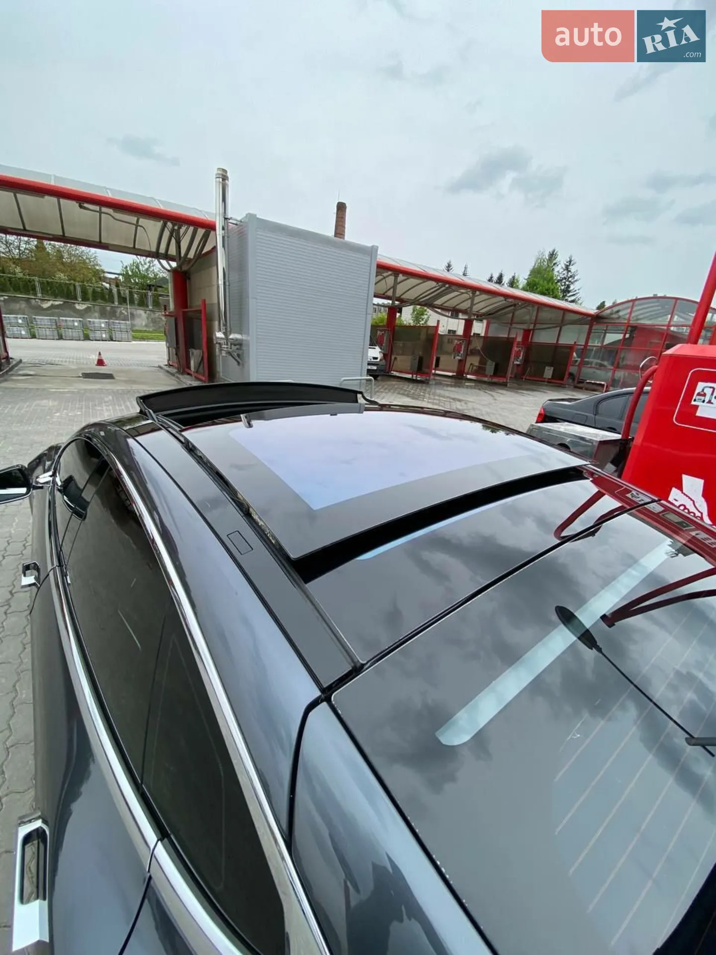 2015 Tesla Model S - мініатюра 21