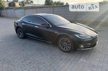 Ліфтбек Tesla Model S 2017 в Первомайську