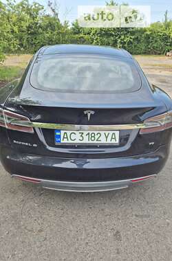 Лифтбек Tesla Model S 2013 в Луцке