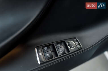 Лифтбек Tesla Model S 2019 в Чернигове