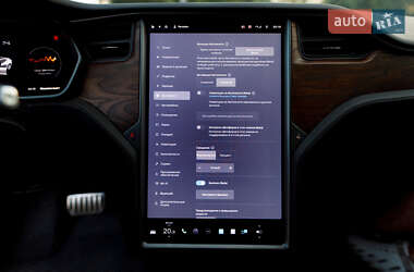 Лифтбек Tesla Model S 2019 в Чернигове