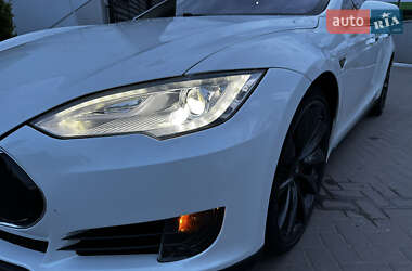 Ліфтбек Tesla Model S 2012 в Івано-Франківську