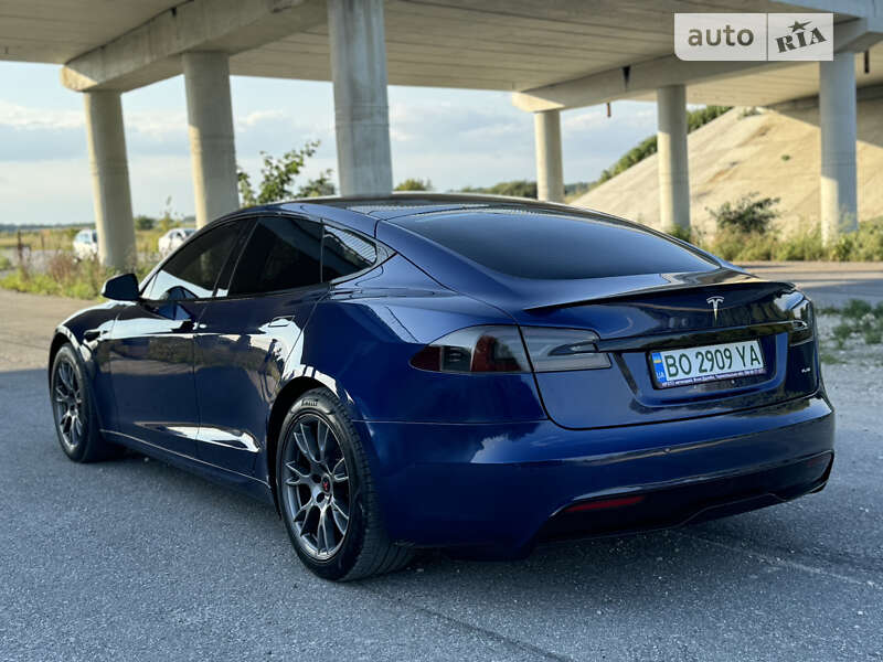 Ліфтбек Tesla Model S 2021 в Тернополі