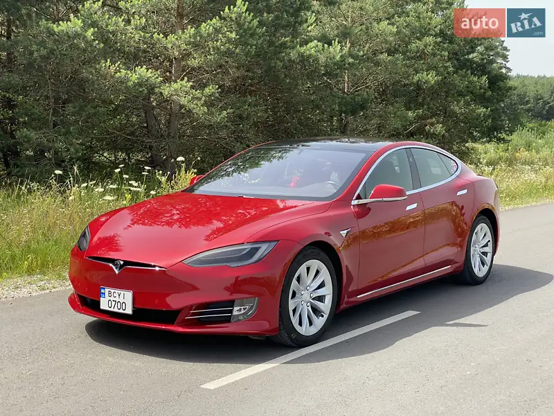 Tesla Model S