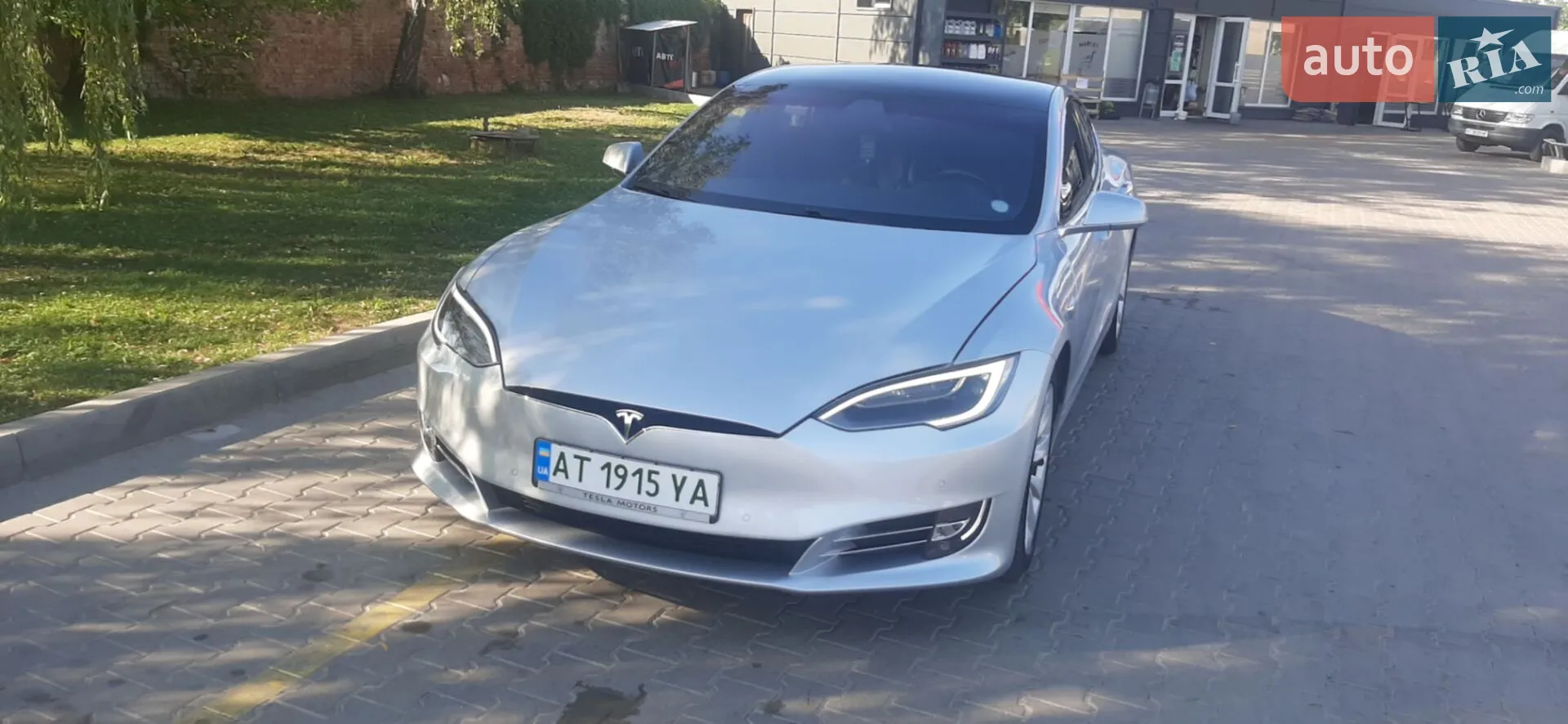 2017 Tesla Model S - мініатюра 13