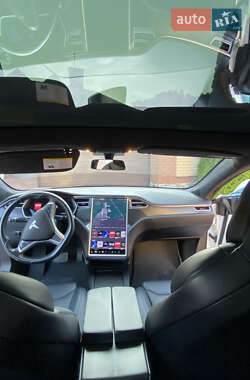 Лифтбек Tesla Model S 2018 в 