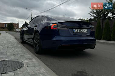 Лифтбек Tesla Model S 2021 в 