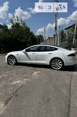 Ліфтбек Tesla Model S 2013 в Харкові