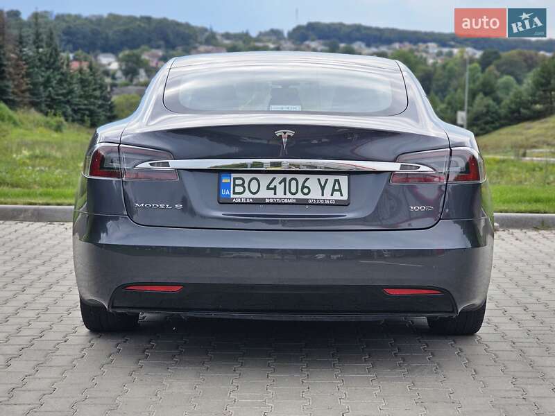 Ліфтбек Tesla Model S 2018 в Тернополі